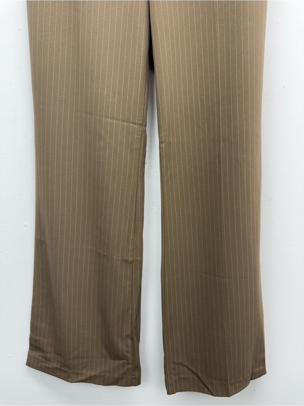 NWT Iz Byer California Sz 7 Juniors Tan Pinstripe Bootcut Flare Leg Dress Pants - Picture 3 of 5